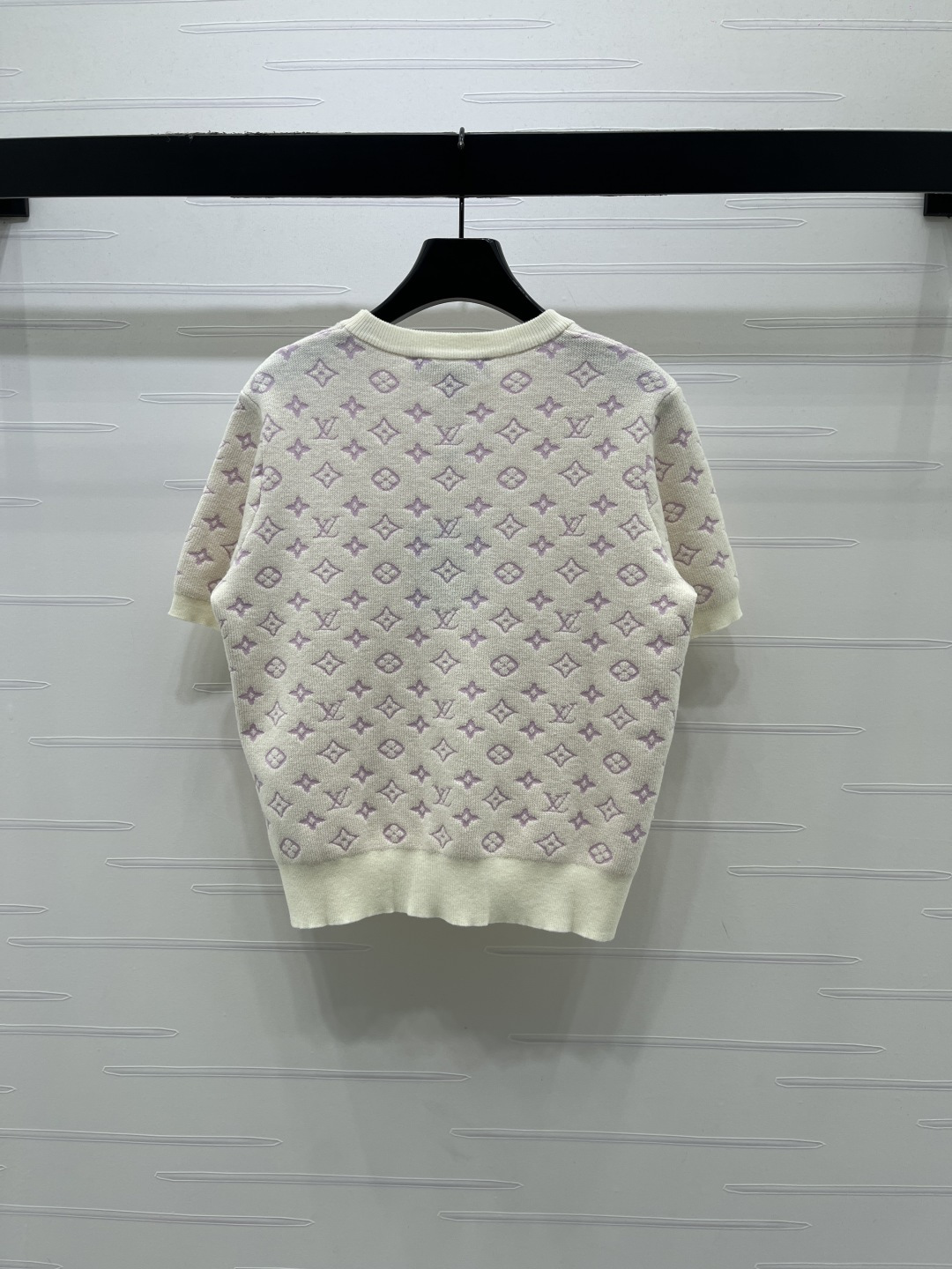 Women's short sleeves